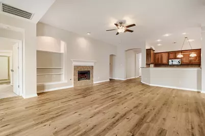2306 Everton Drive, Arlington, TX 76001 - Photo 7