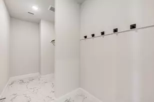 12717 Barretta Dr, Godley, TX 76044 - Photo 9