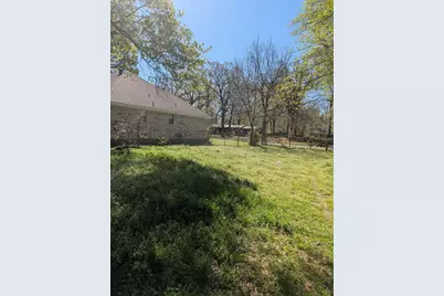 3395 Bonham Street, Paris, TX 75460 - Photo 3