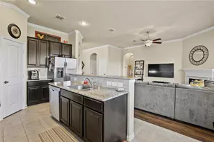 11913 St Croix Dr, Frisco, TX 75036 - Photo 5