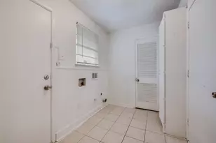 3711 E Devonshire Ct, Irving, TX 75062 - Photo 15