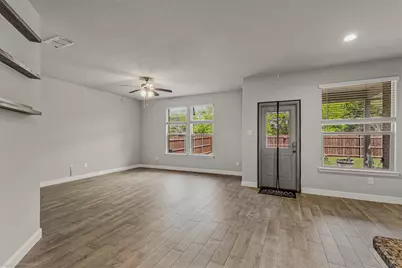 613 Heartland Drive, Glenn Heights, TX 75154 - Photo 11