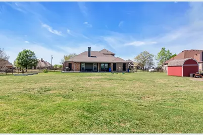 13840 Megan Drive, Justin, TX 76247 - Photo 31