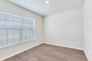 144 Barbwire Wy, Newark, TX 76071 - Photo 15