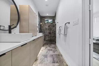 2325 Hondo Avenue, Dallas, TX 75219 - Photo 9