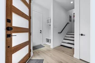 2325 Hondo Avenue, Dallas, TX 75219 - Photo 3