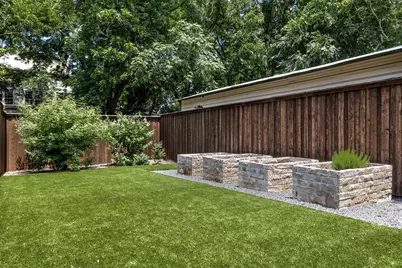 2325 Hondo Avenue, Dallas, TX 75219 - Photo 35