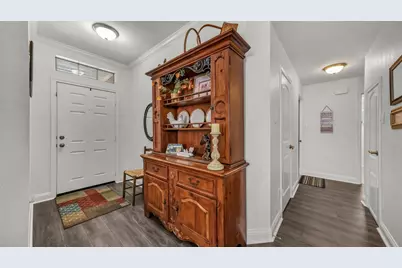 604 Holiday Hills Drive, Mineral Wells, TX 76067 - Photo 7