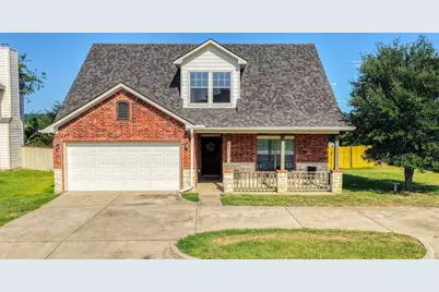 604 Holiday Hills Drive, Mineral Wells, TX 76067 - Photo 1