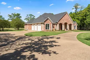 254 Pr 5987, Yantis, TX 75497 - Photo 3
