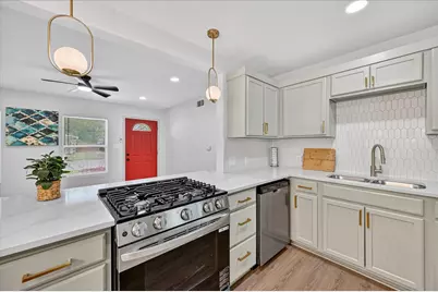 6628 Onyx Drive N, North Richland Hills, TX 76180 - Photo 7