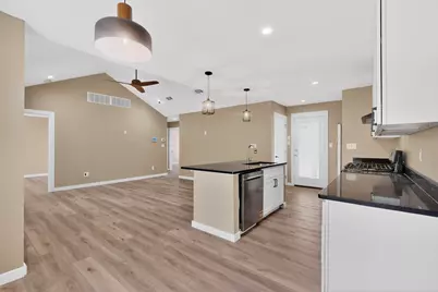1529 Conner Drive, Dallas, TX 75217 - Photo 3