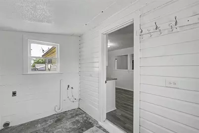 316 W 4th Terrace, Springtown, TX 76082 - Photo 11