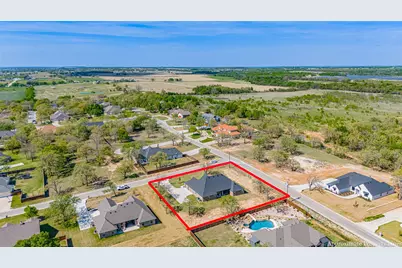 170 Tennessee Drive, Stephenville, TX 76401 - Photo 35