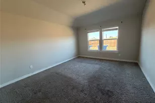 820 Lakeview Dr, Alvarado, TX 76009 - Photo 9