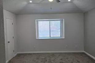 6412 Canyon Cir, Fort Worth, TX 76133 - Photo 15