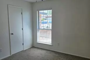 6412 Canyon Cir, Fort Worth, TX 76133 - Photo 11