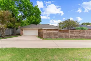 3212 Brunchberry Ln, Plano, TX 75023 - Photo 33