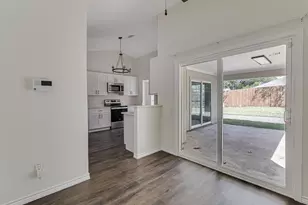 6713 Inwood Dr, North Richland Hills, TX 76182 - Photo 11