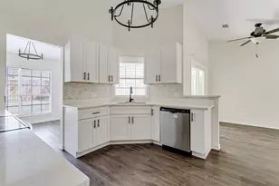 6713 Inwood Dr, North Richland Hills, TX 76182 - Photo 9