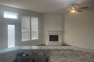 1825 Kingsbrook Trail, Fort Worth, TX 76120 - Photo 9