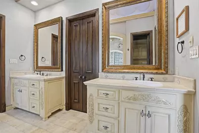 6674 Laurel Valley Drive, Fort Worth, TX 76132 - Photo 13