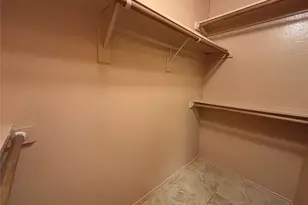 9444 Lipton Ln, Dallas, TX 75217 - Photo 17