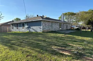 9444 Lipton Ln, Dallas, TX 75217 - Photo 19