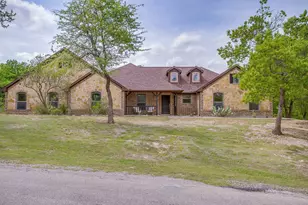 125 Miramar Cir, Weatherford, TX 76085 - Photo 1
