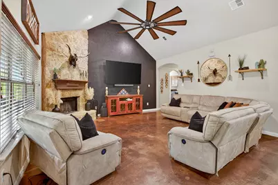 125 Miramar Circle, Weatherford, TX 76085 - Photo 5