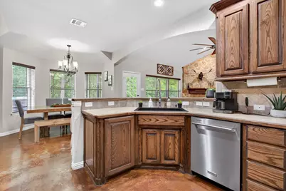 125 Miramar Circle, Weatherford, TX 76085 - Photo 17