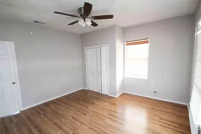 923 S Wine Street, Gainesville, TX 76240 - Photo 5