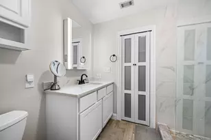 3556 Royal Ln, Dallas, TX 75229 - Photo 19