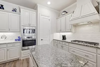 6909 Heather Lane, North Richland Hills, TX 76182 - Photo 11