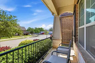 6909 Heather Ln, North Richland Hills, TX 76182 - Photo 5