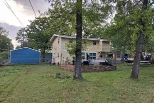 304 Ridgewood Dr, Tool, TX 75143 - Photo 3