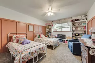 905 Colonial, Cleburne, TX 76033 - Photo 13