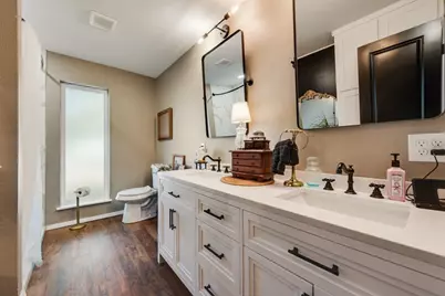 905 Colonial, Cleburne, TX 76033 - Photo 15