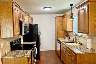 124 Joyce St, Whitney, TX 76692 - Photo 11