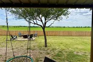 124 Joyce St, Whitney, TX 76692 - Photo 31