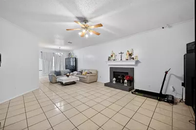 3415 Mayflower Court, Arlington, TX 76014 - Photo 5