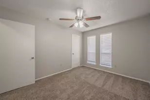 876 Dogwood Trail, Lancaster, TX 75146 - Photo 17