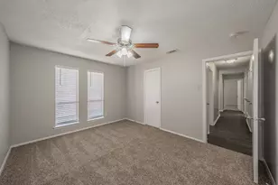 876 Dogwood Trail, Lancaster, TX 75146 - Photo 15