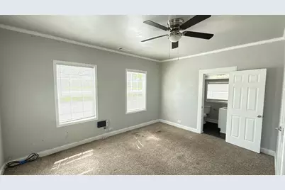 1338 S State Highway 121, Bonham, TX 75418 - Photo 21