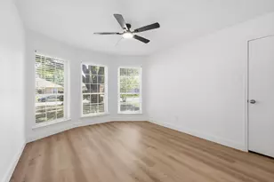 1140 W Hills Terrace, Saginaw, TX 76179 - Photo 13