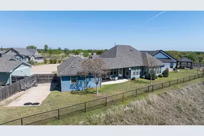 122 King Arthur Court, Glen Rose, TX 76043 - Photo 35