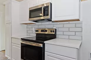 913 Cove Trail, Little Elm, TX 75068 - Photo 13