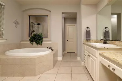 955 Champions Way, Roanoke, TX 76262 - Photo 21