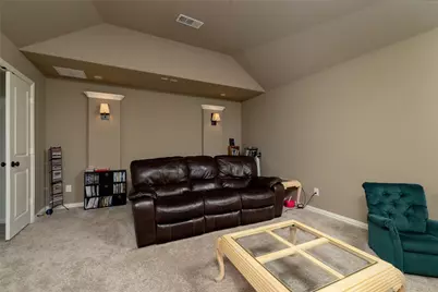 955 Champions Way, Roanoke, TX 76262 - Photo 29