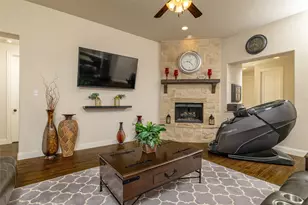 955 Champions Way, Roanoke, TX 76262 - Photo 11